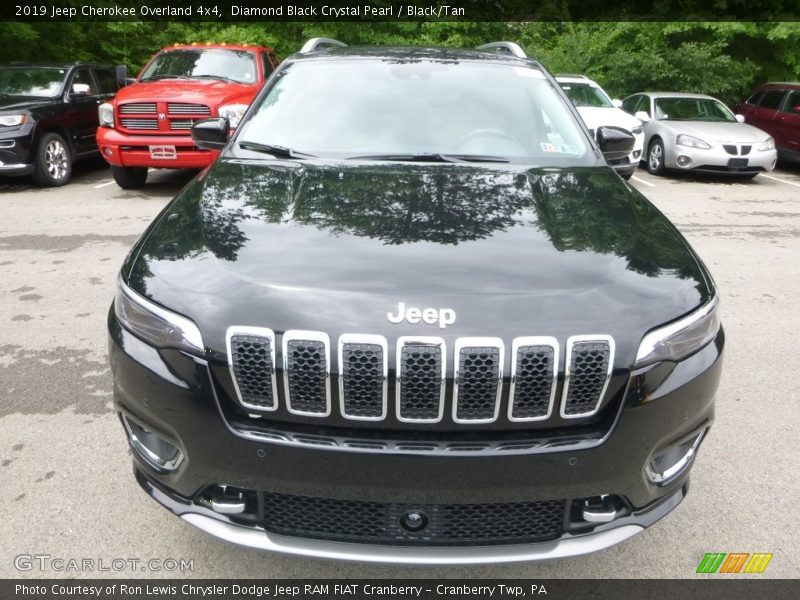 Diamond Black Crystal Pearl / Black/Tan 2019 Jeep Cherokee Overland 4x4