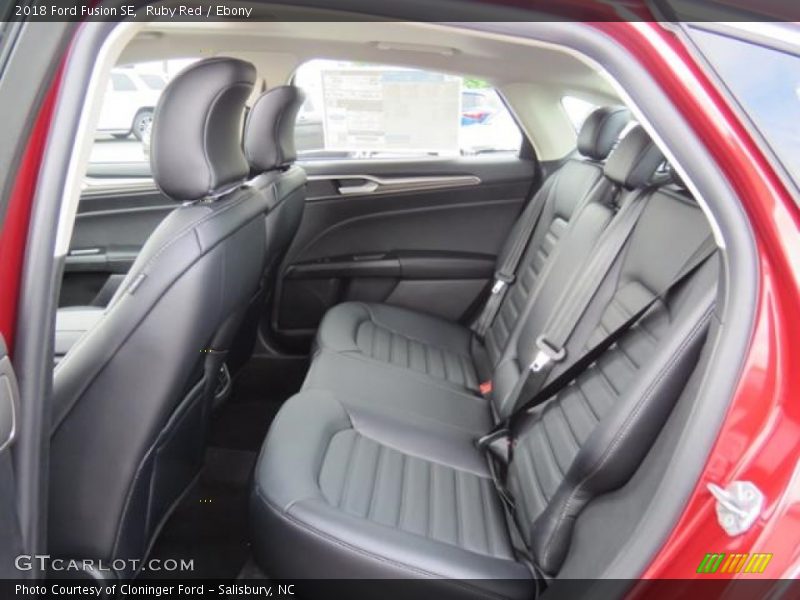 Ruby Red / Ebony 2018 Ford Fusion SE