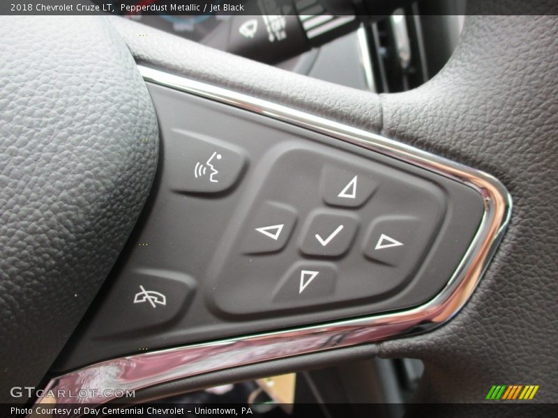 Pepperdust Metallic / Jet Black 2018 Chevrolet Cruze LT