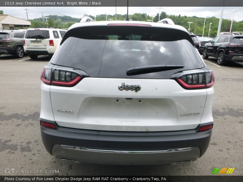 Bright White / Black 2019 Jeep Cherokee Limited 4x4