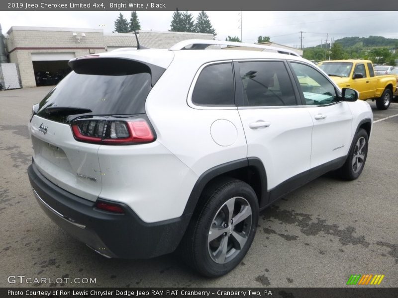 Bright White / Black 2019 Jeep Cherokee Limited 4x4