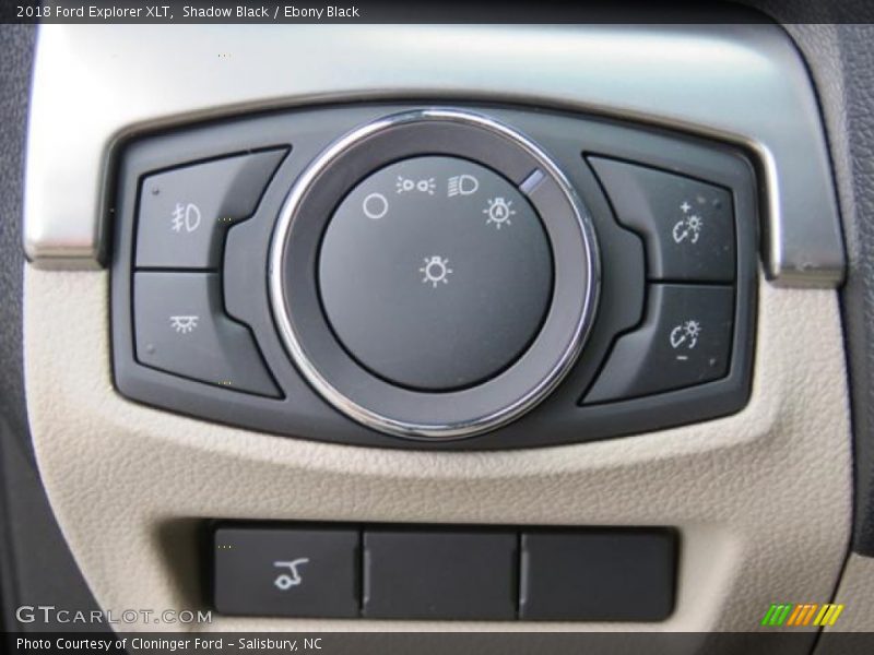 Shadow Black / Ebony Black 2018 Ford Explorer XLT