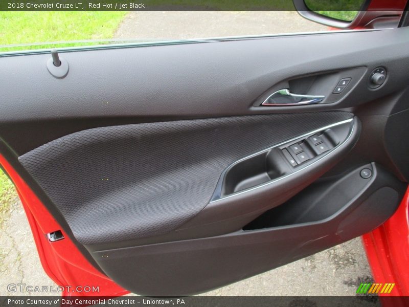 Red Hot / Jet Black 2018 Chevrolet Cruze LT