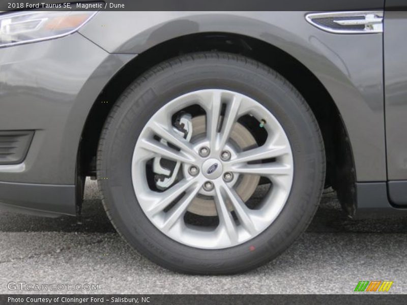 Magnetic / Dune 2018 Ford Taurus SE