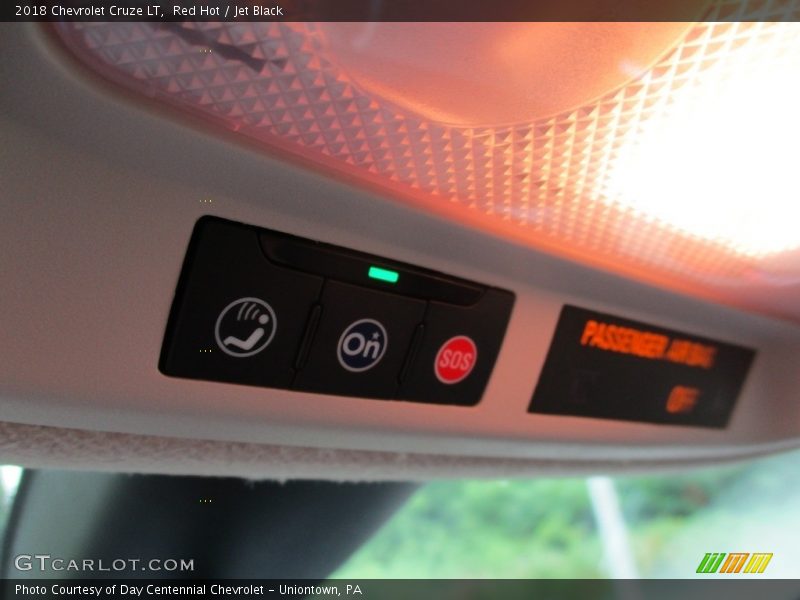 Red Hot / Jet Black 2018 Chevrolet Cruze LT