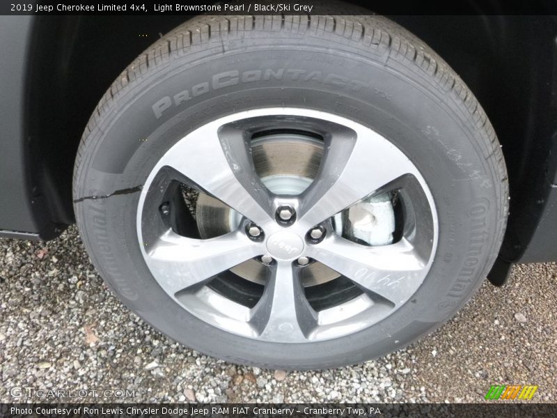 Light Brownstone Pearl / Black/Ski Grey 2019 Jeep Cherokee Limited 4x4