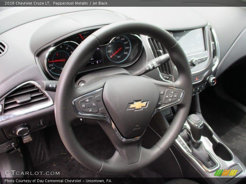Pepperdust Metallic / Jet Black 2018 Chevrolet Cruze LT