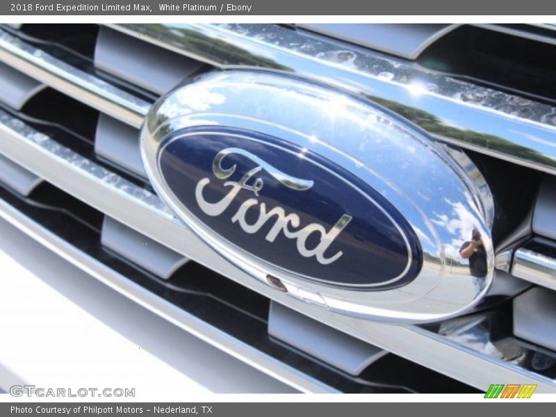 White Platinum / Ebony 2018 Ford Expedition Limited Max