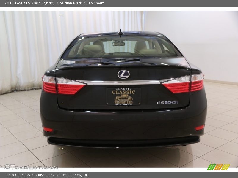 Obsidian Black / Parchment 2013 Lexus ES 300h Hybrid