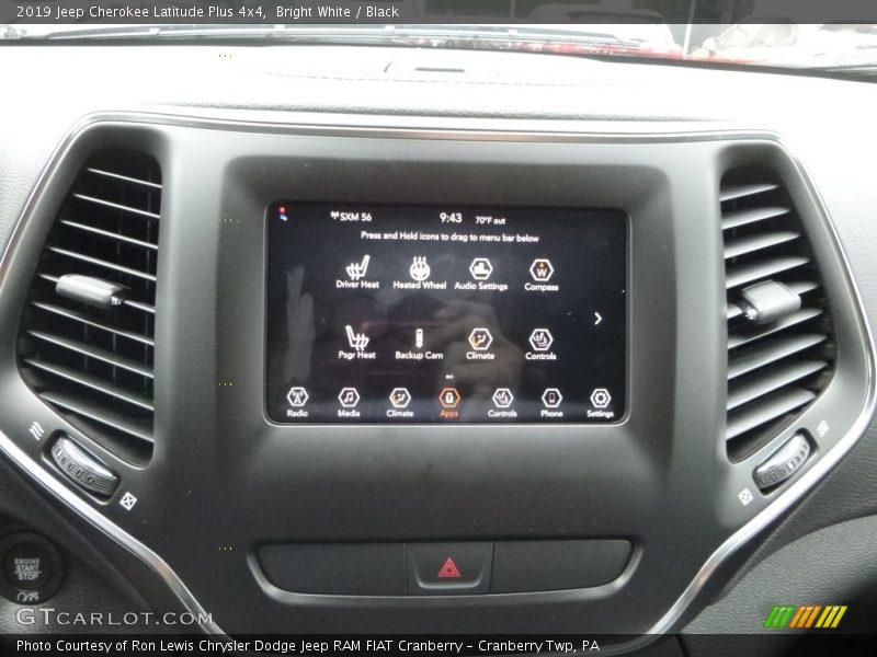 Bright White / Black 2019 Jeep Cherokee Latitude Plus 4x4