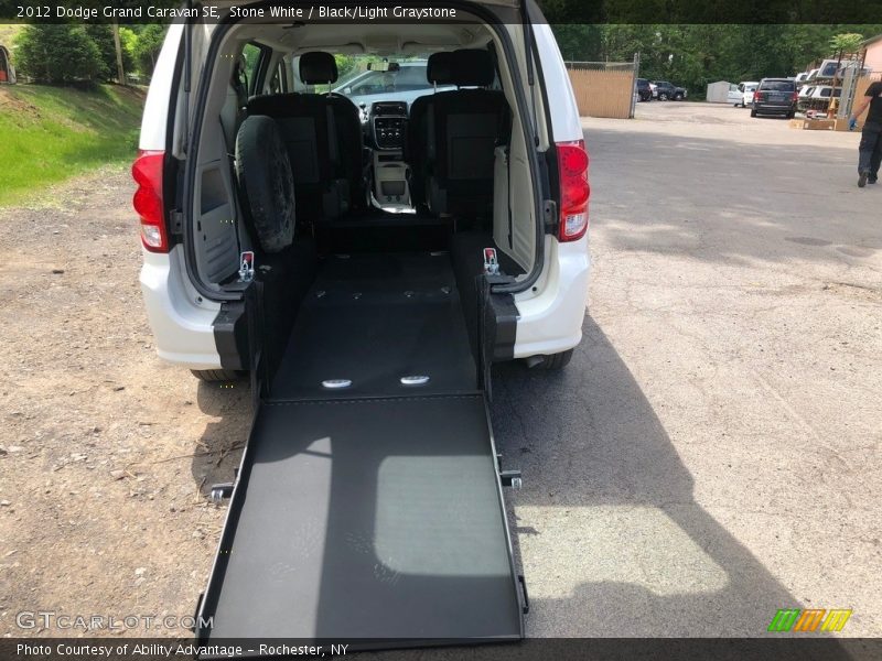 Stone White / Black/Light Graystone 2012 Dodge Grand Caravan SE