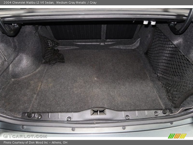 Medium Gray Metallic / Gray 2004 Chevrolet Malibu LS V6 Sedan