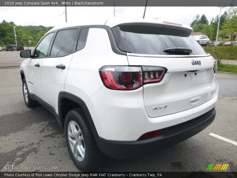 White / Black/Sandstorm 2018 Jeep Compass Sport 4x4