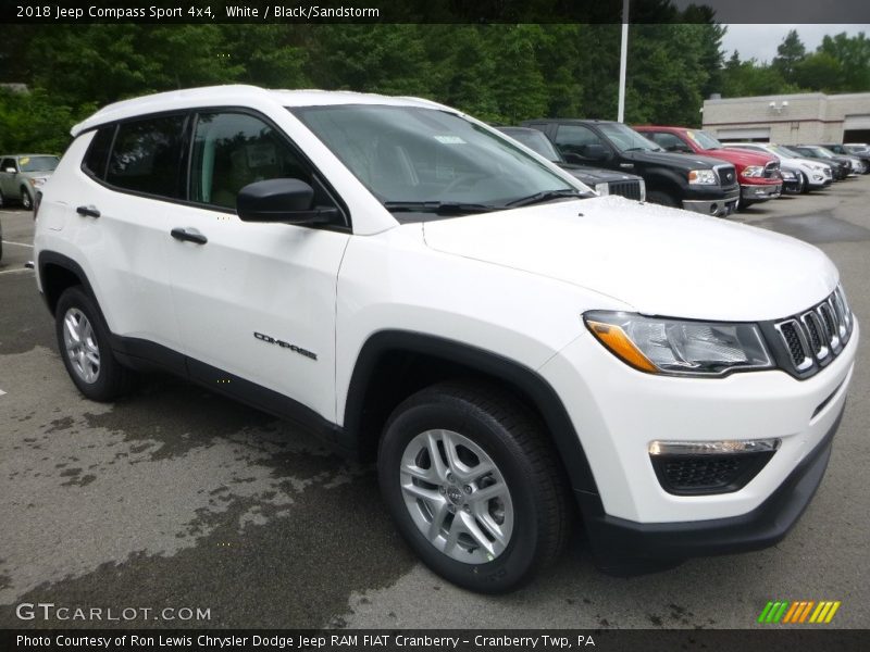 White / Black/Sandstorm 2018 Jeep Compass Sport 4x4