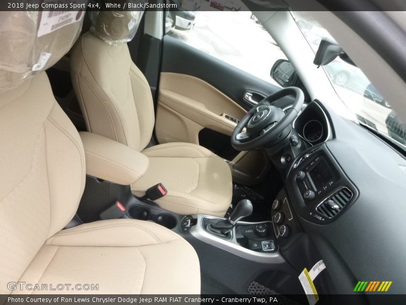 White / Black/Sandstorm 2018 Jeep Compass Sport 4x4