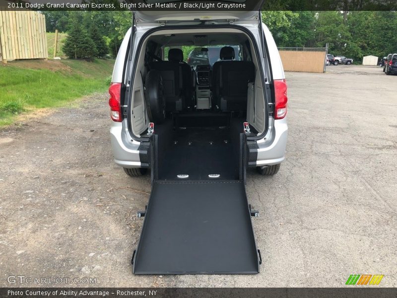 Bright Silver Metallic / Black/Light Graystone 2011 Dodge Grand Caravan Express
