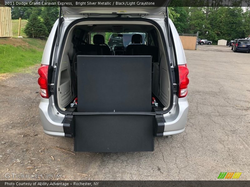 Bright Silver Metallic / Black/Light Graystone 2011 Dodge Grand Caravan Express
