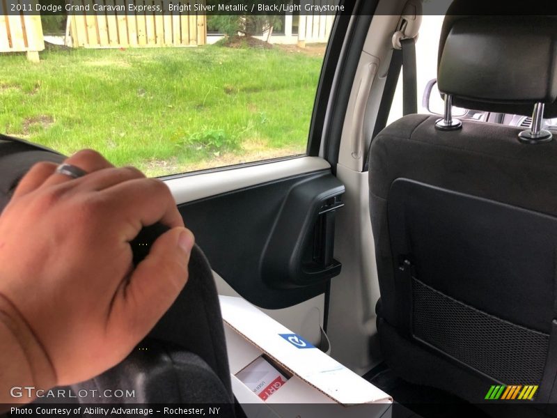 Bright Silver Metallic / Black/Light Graystone 2011 Dodge Grand Caravan Express
