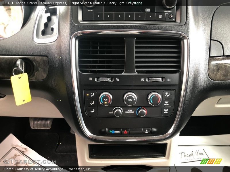 Bright Silver Metallic / Black/Light Graystone 2011 Dodge Grand Caravan Express