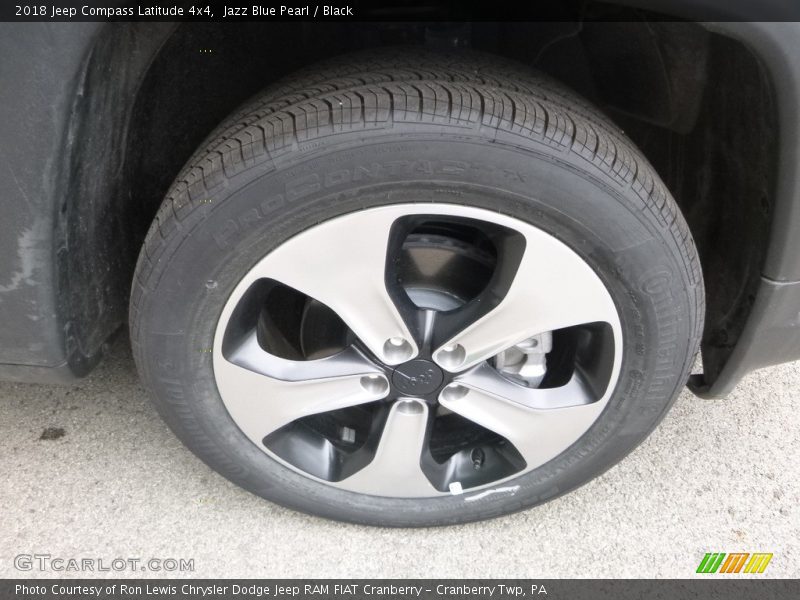 Jazz Blue Pearl / Black 2018 Jeep Compass Latitude 4x4