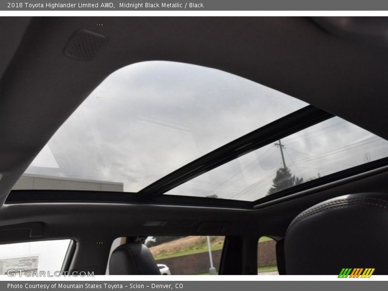 Midnight Black Metallic / Black 2018 Toyota Highlander Limited AWD