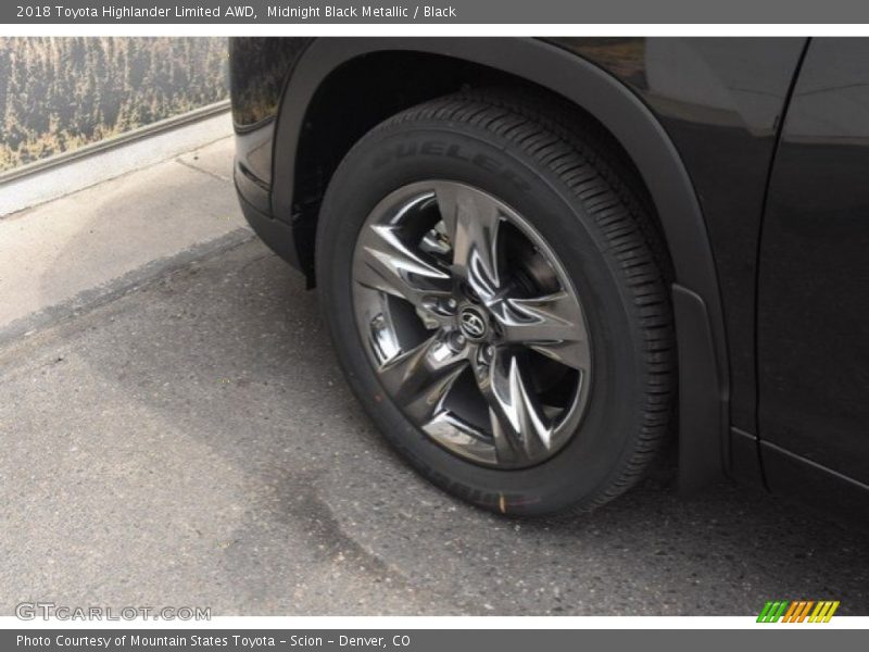 Midnight Black Metallic / Black 2018 Toyota Highlander Limited AWD