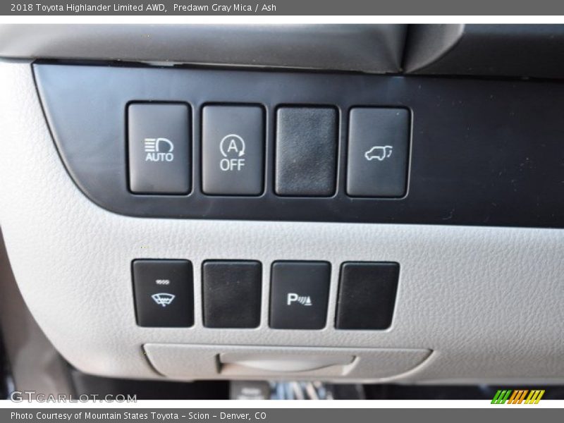 Predawn Gray Mica / Ash 2018 Toyota Highlander Limited AWD