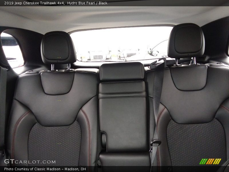 Hydro Blue Pearl / Black 2019 Jeep Cherokee Trailhawk 4x4