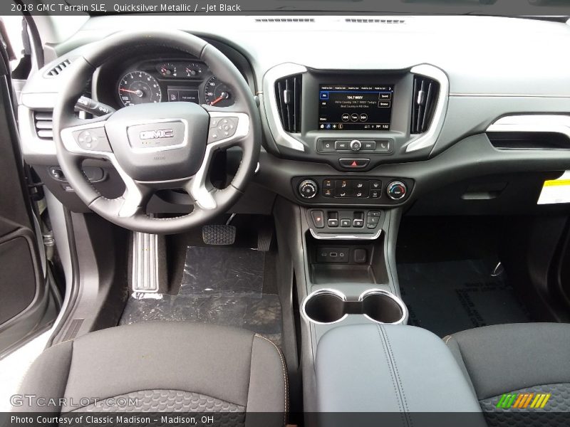 Quicksilver Metallic / ­Jet Black 2018 GMC Terrain SLE