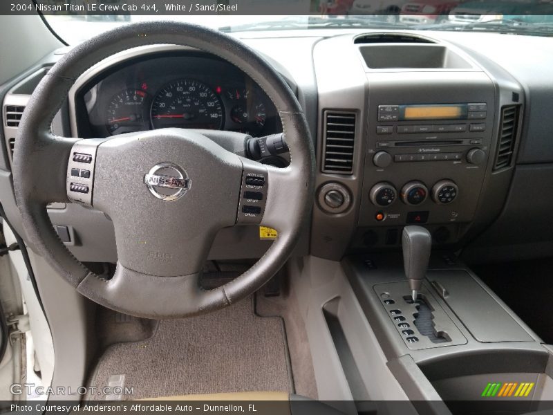 White / Sand/Steel 2004 Nissan Titan LE Crew Cab 4x4