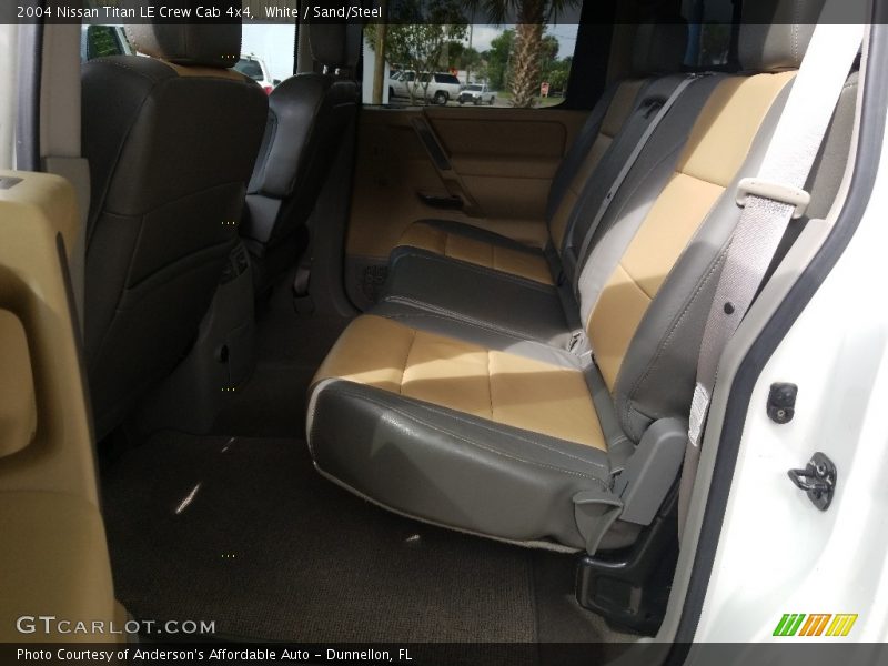 White / Sand/Steel 2004 Nissan Titan LE Crew Cab 4x4