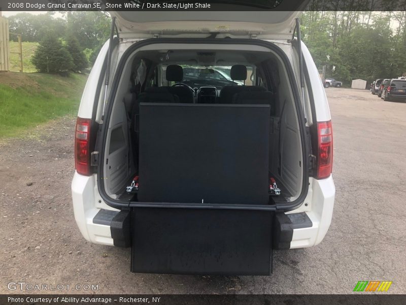 Stone White / Dark Slate/Light Shale 2008 Dodge Grand Caravan SE