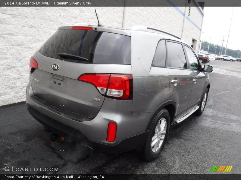 Titanium Silver / Gray 2014 Kia Sorento LX AWD