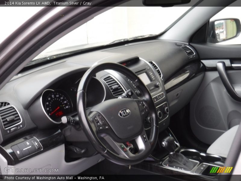 Titanium Silver / Gray 2014 Kia Sorento LX AWD