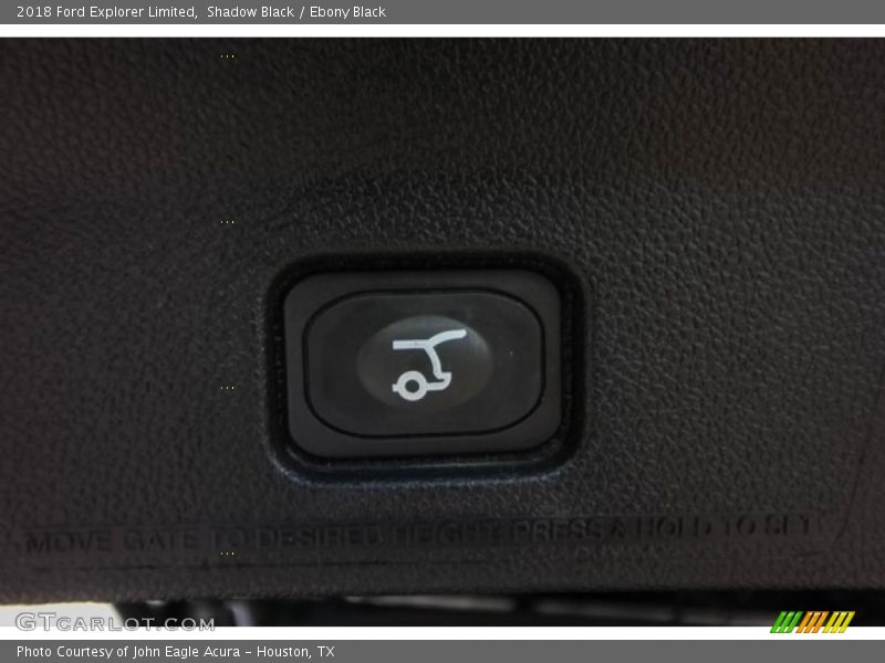 Shadow Black / Ebony Black 2018 Ford Explorer Limited