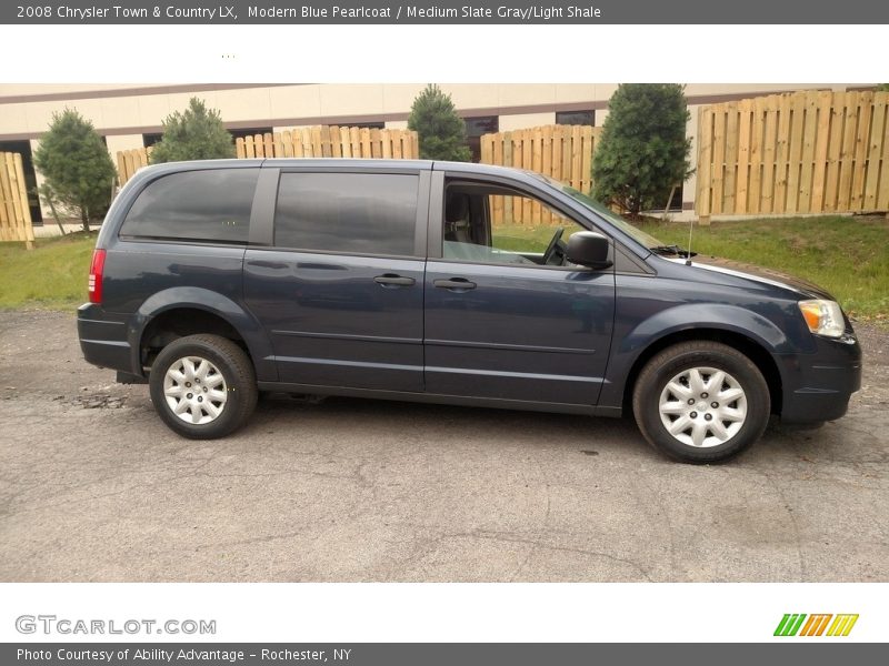 Modern Blue Pearlcoat / Medium Slate Gray/Light Shale 2008 Chrysler Town & Country LX