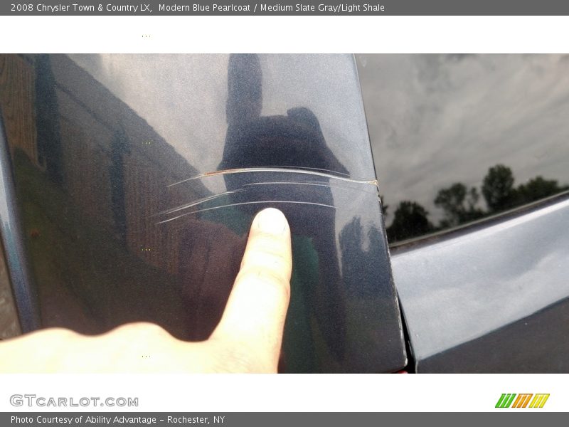 Modern Blue Pearlcoat / Medium Slate Gray/Light Shale 2008 Chrysler Town & Country LX