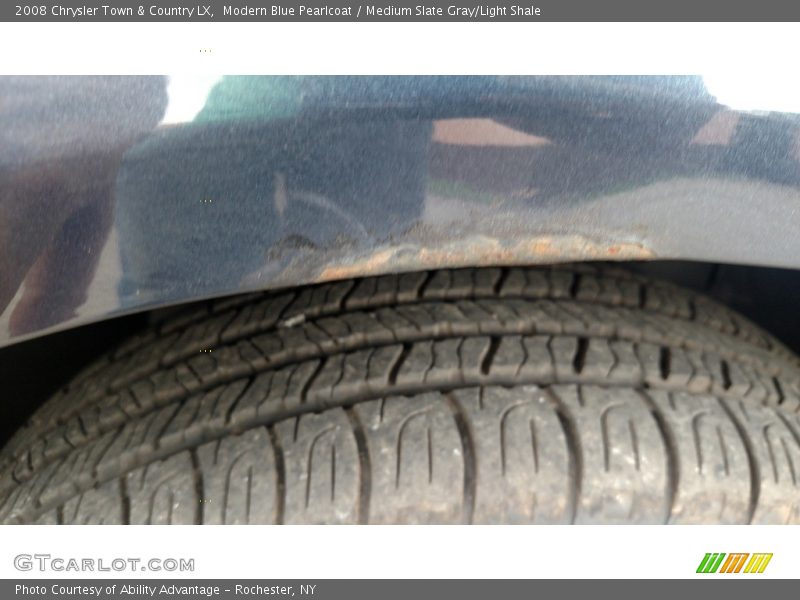 Modern Blue Pearlcoat / Medium Slate Gray/Light Shale 2008 Chrysler Town & Country LX