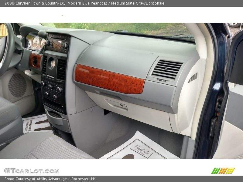 Modern Blue Pearlcoat / Medium Slate Gray/Light Shale 2008 Chrysler Town & Country LX