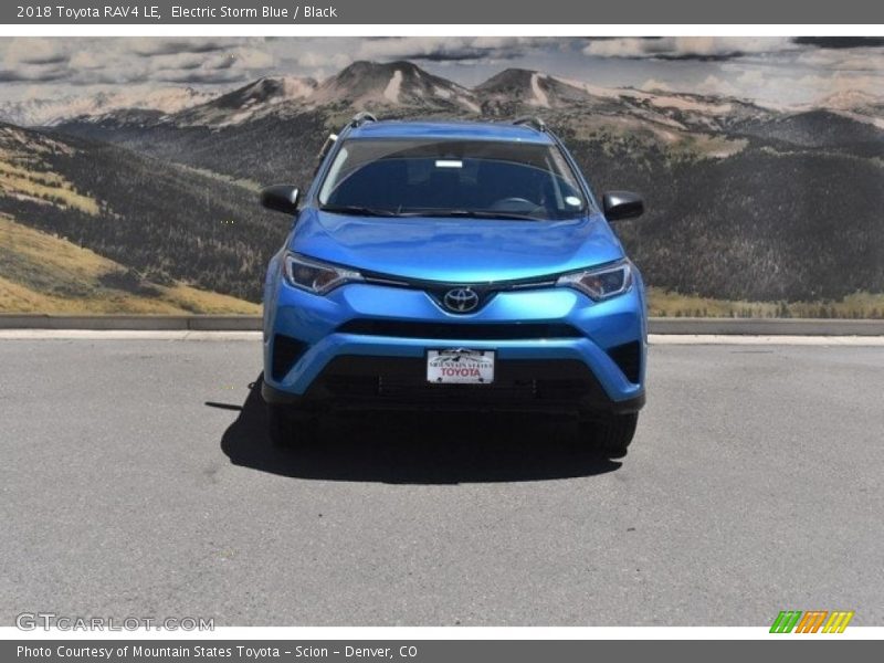 Electric Storm Blue / Black 2018 Toyota RAV4 LE