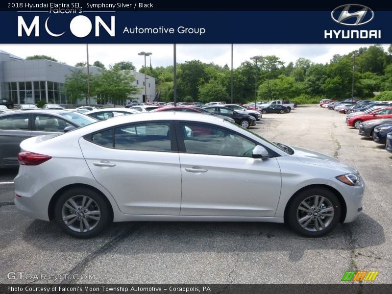 Symphony Silver / Black 2018 Hyundai Elantra SEL
