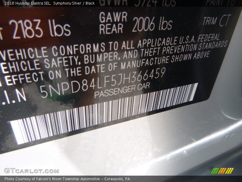 Symphony Silver / Black 2018 Hyundai Elantra SEL