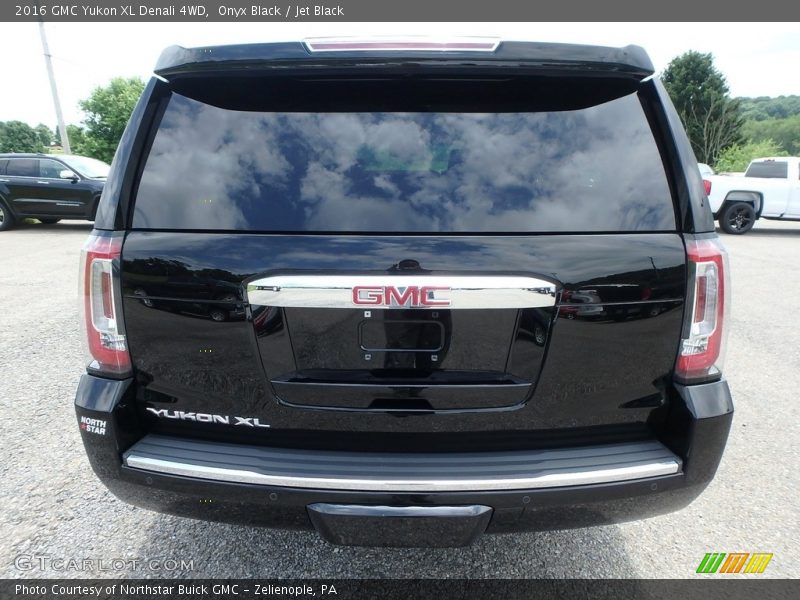 Onyx Black / Jet Black 2016 GMC Yukon XL Denali 4WD