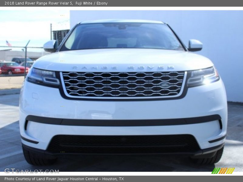 Fuji White / Ebony 2018 Land Rover Range Rover Velar S