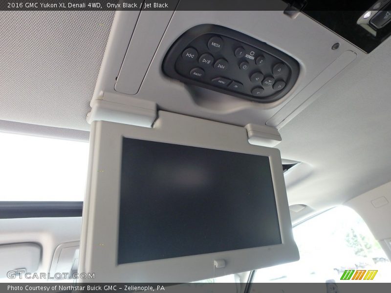 Onyx Black / Jet Black 2016 GMC Yukon XL Denali 4WD
