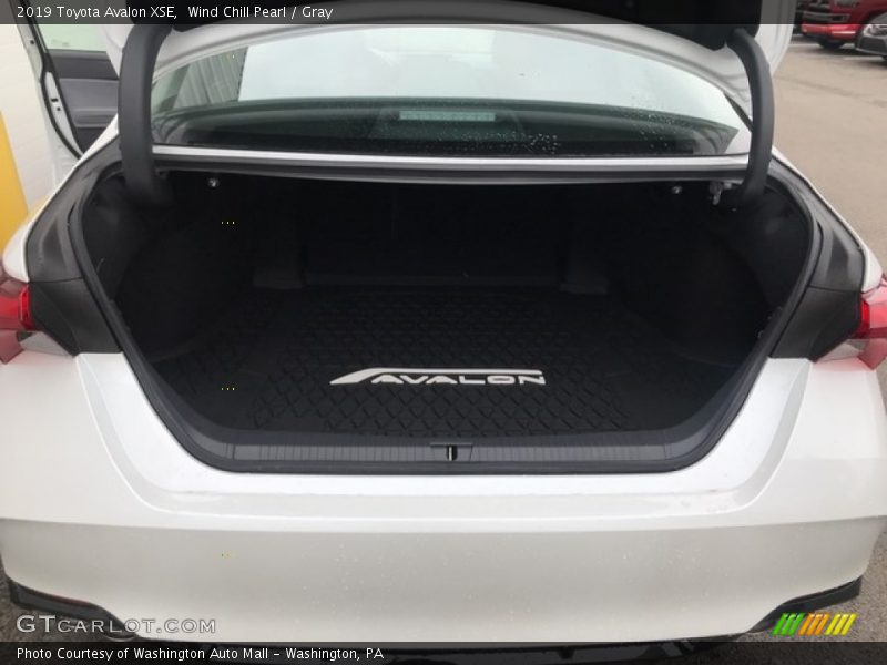 Wind Chill Pearl / Gray 2019 Toyota Avalon XSE