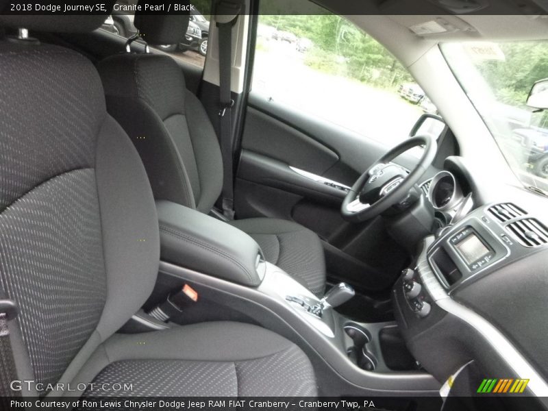 Granite Pearl / Black 2018 Dodge Journey SE