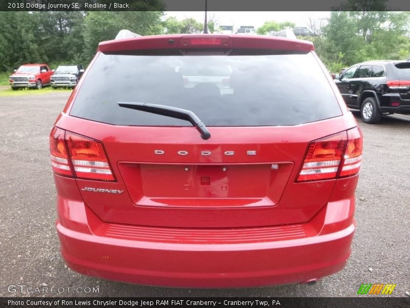 Redline / Black 2018 Dodge Journey SE