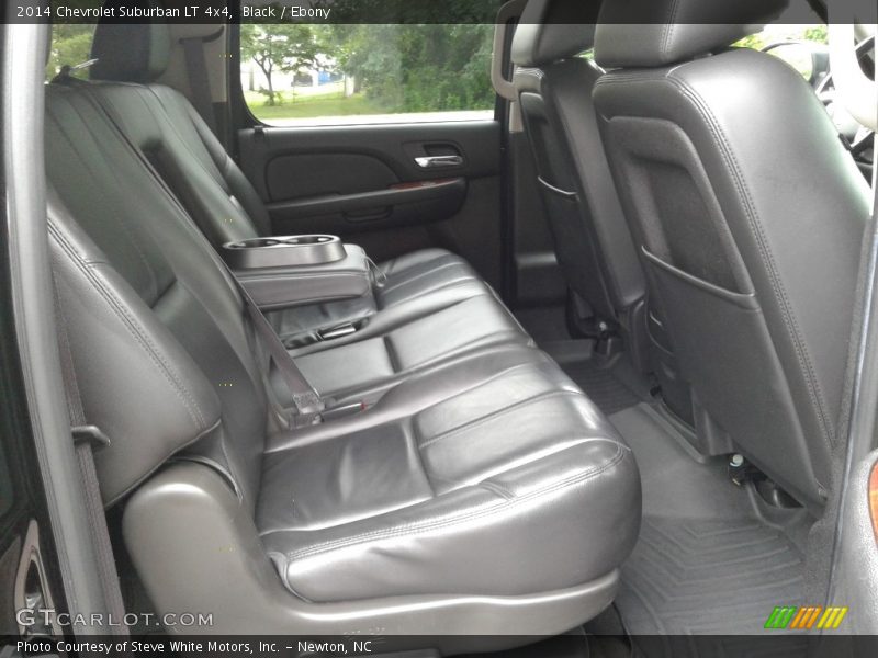 Black / Ebony 2014 Chevrolet Suburban LT 4x4