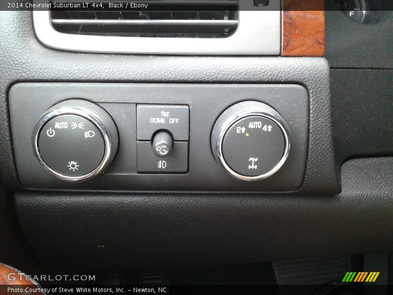 Black / Ebony 2014 Chevrolet Suburban LT 4x4